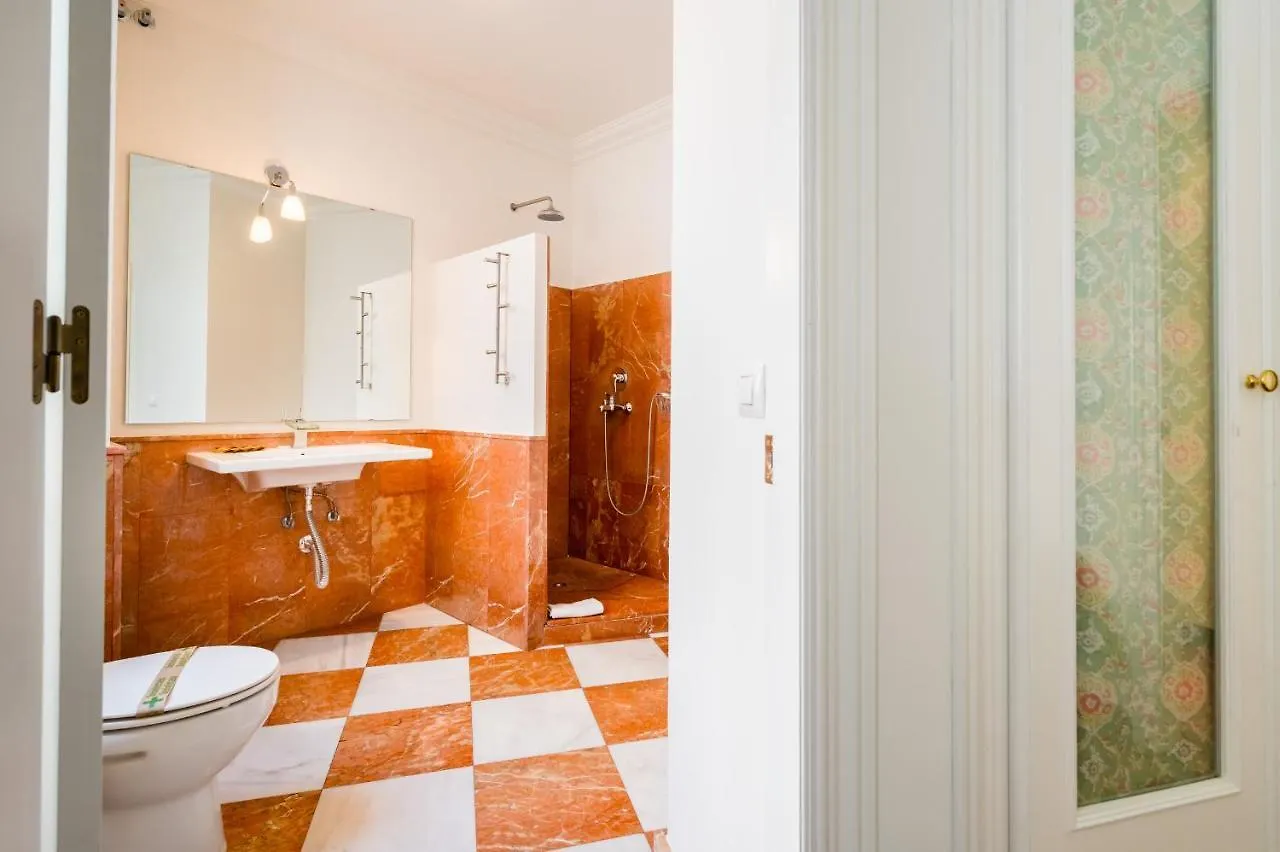 Amplio Y Luminoso-2D 2B-Triana Apartment Seville