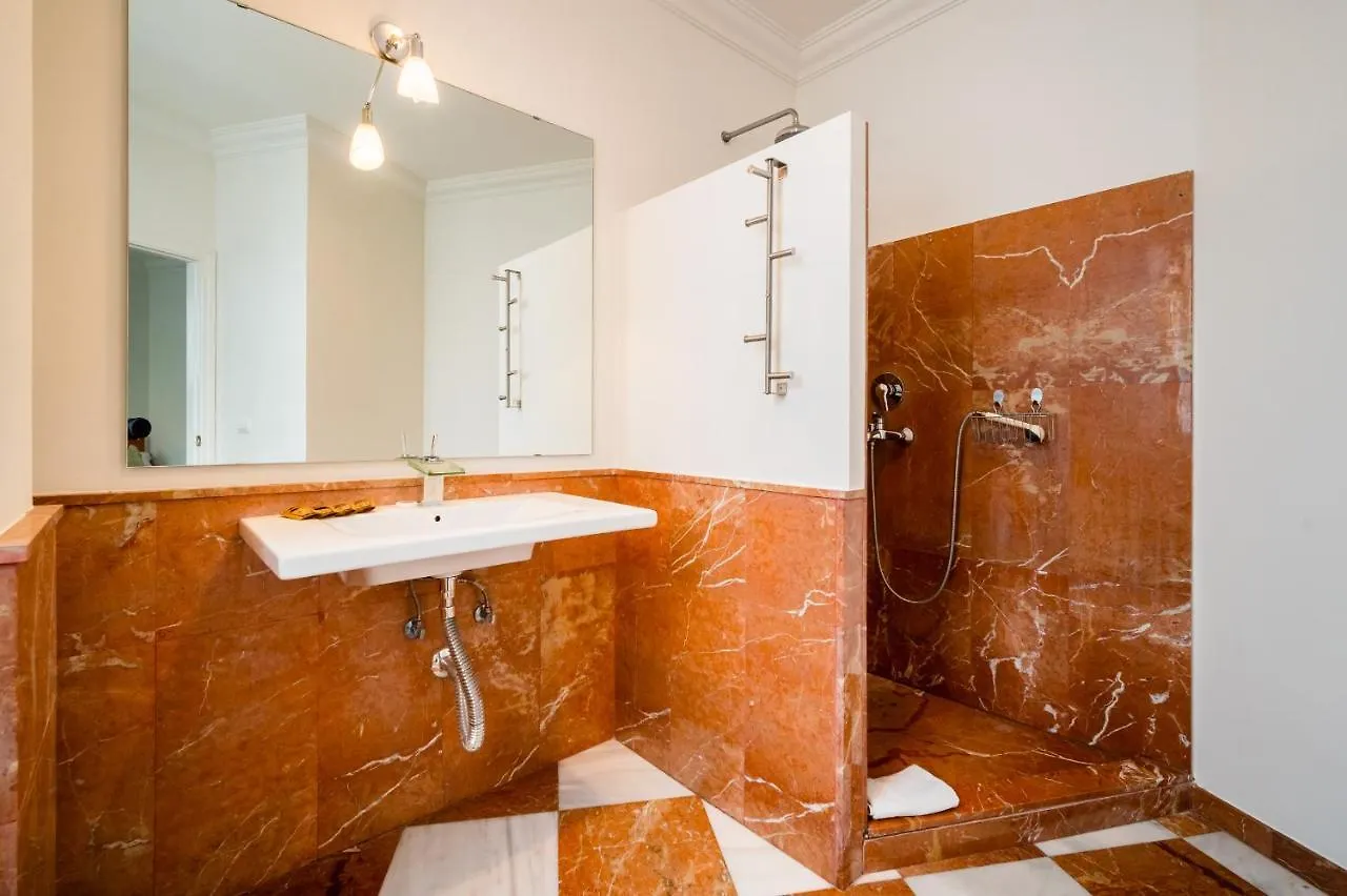 Amplio Y Luminoso-2D 2B-Triana Apartment Seville 0*,  Spain